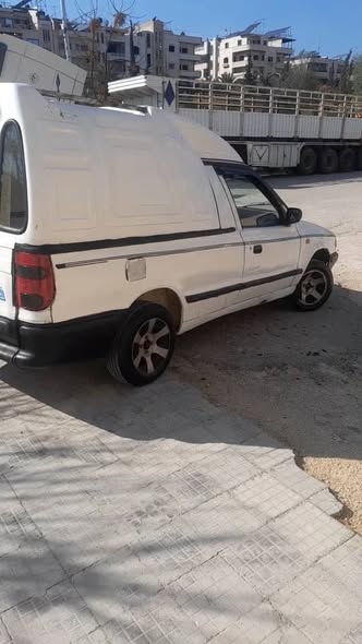 سكودا كرت 1998 - صورة 2