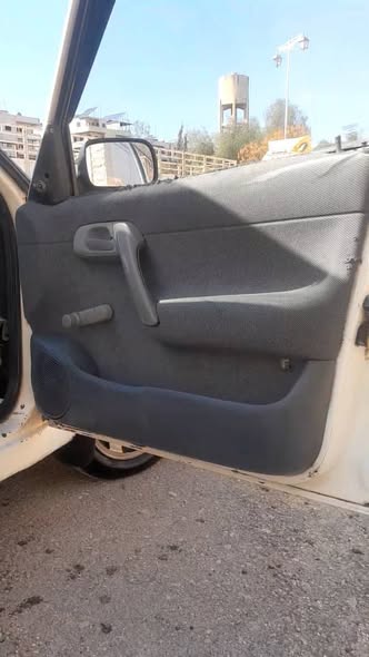 سكودا كرت 1998 - صورة 5