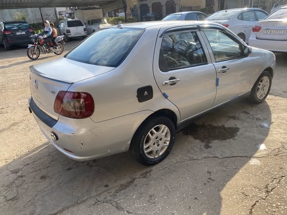 فيات سيانا 2005 - صورة 4