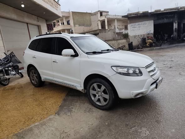 هيونداي سانتافيه 2009 - صورة 4