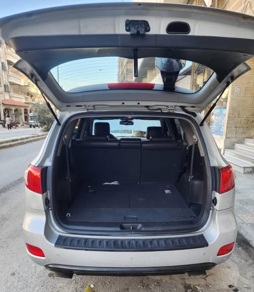 هيونداي سانتافي 2008 - صورة 4