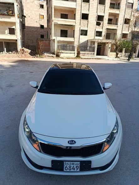 كيا اوبتيما 2011 - صورة 2