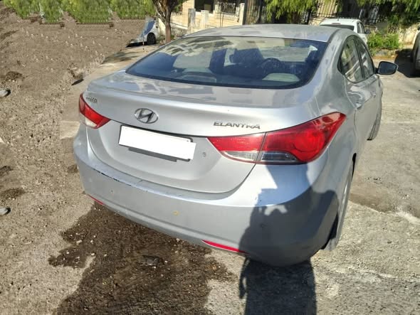 هيونداي إلنترا 2012 - صورة 2