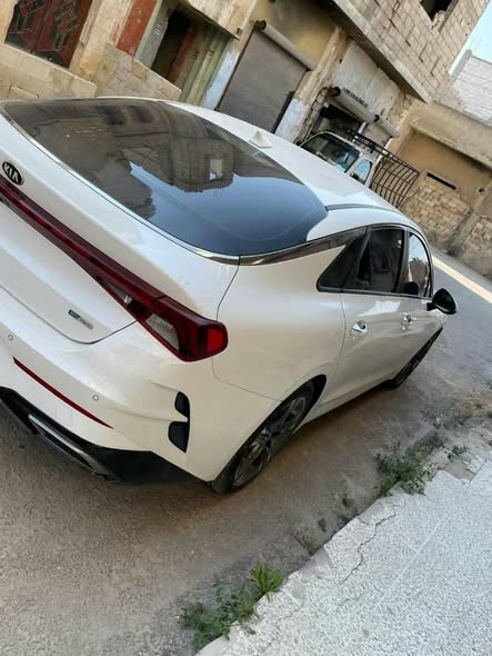 كيا K5 2021 - صورة 2