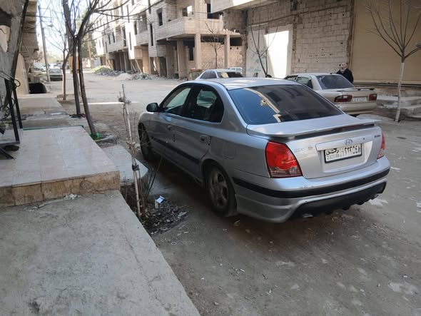 هيونداي XD 2004 - صورة 1