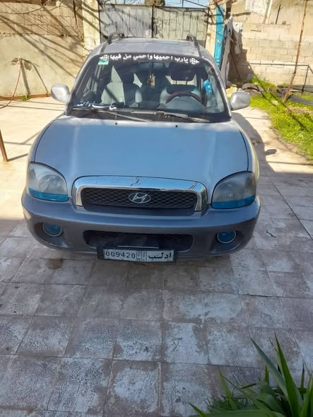 هيوانداي سانتافي 2002 - صورة 2