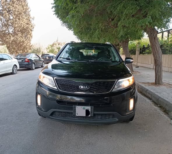 كيا سورينتو 2015 - صورة 1