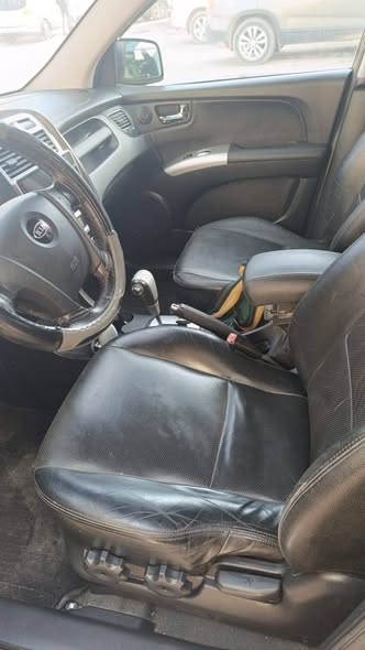 كيا سبورتاج 2005 - صورة 2