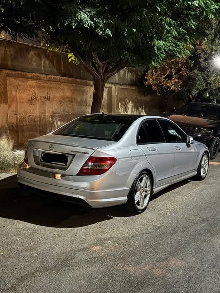 مرسيدس c180 2010 - صورة 2