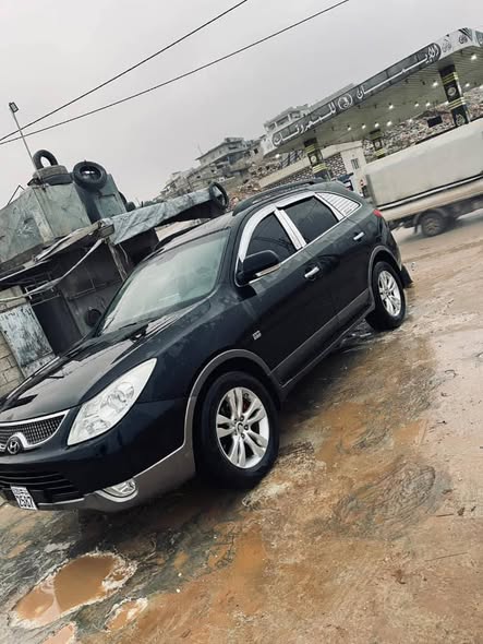 Hyundai فيره كروز 2009 - صورة 3