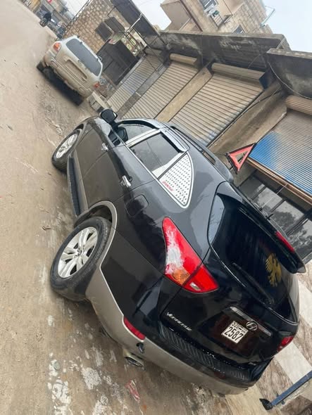 Hyundai فيره كروز 2009 - صورة 4