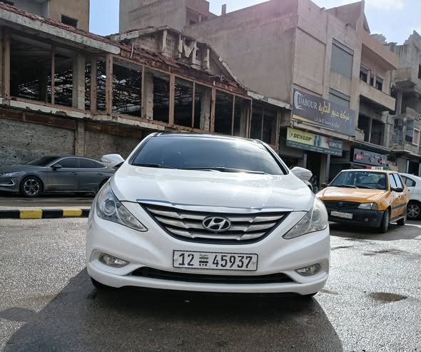 هيونداي سوناتا 2010 - صورة 4