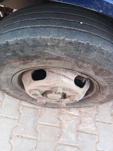 كيا بونجو 2007 - صورة 4