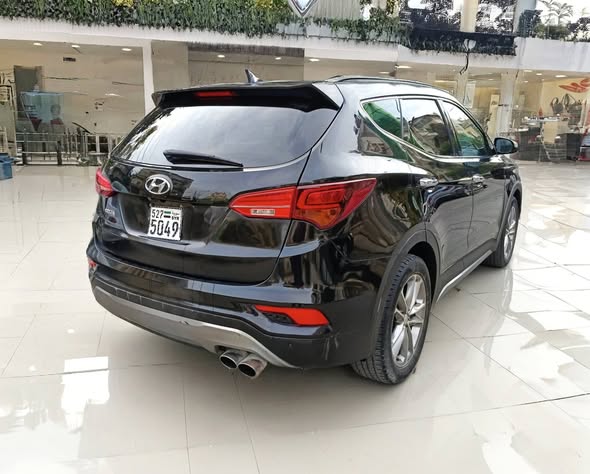 هونداي سنتافيه 2017 - صورة 5