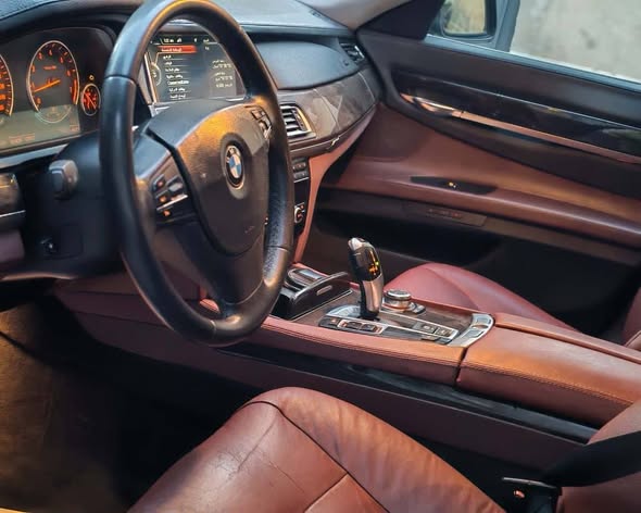 بي ام 730i 2013 - صورة 2