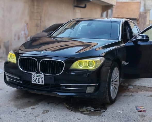 بي ام 730i 2013 - صورة 3