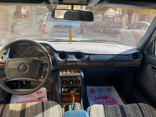 مرسيدس E230 1980 - صورة 3