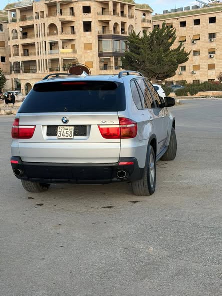بي ام X5 2010 - صورة 2