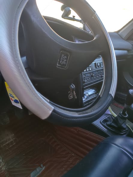 بيجو 405 1993 - صورة 2