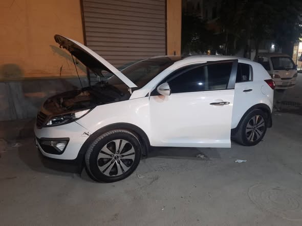 كيا سبور تاج 2011 - صورة 1