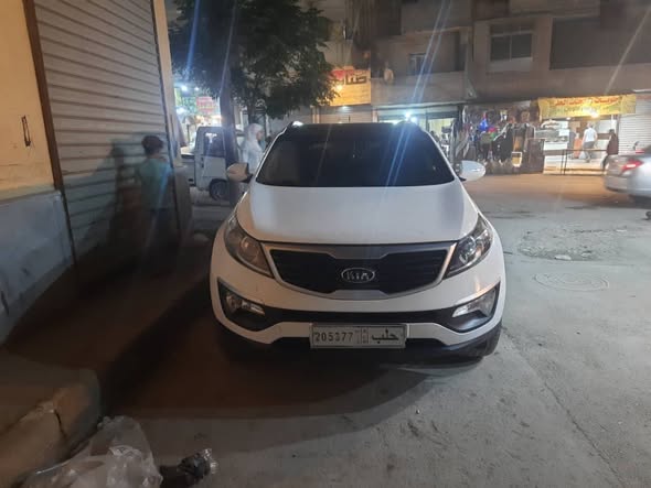 كيا سبور تاج 2011 - صورة 3