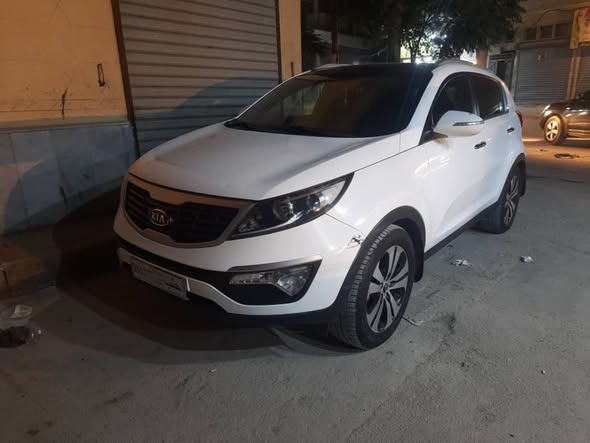 كيا سبور تاج 2011 - صورة 4