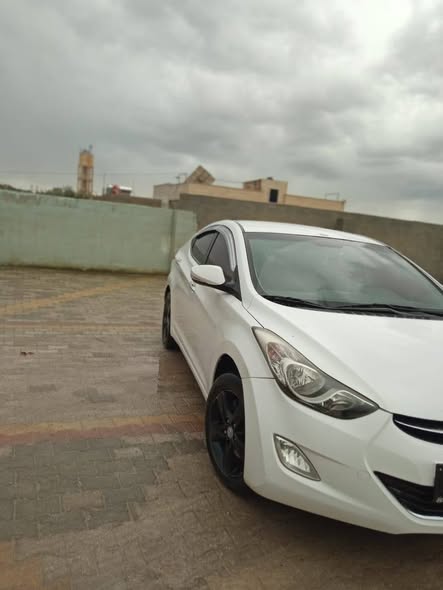 هيونداي النترا 2012 - صورة 2