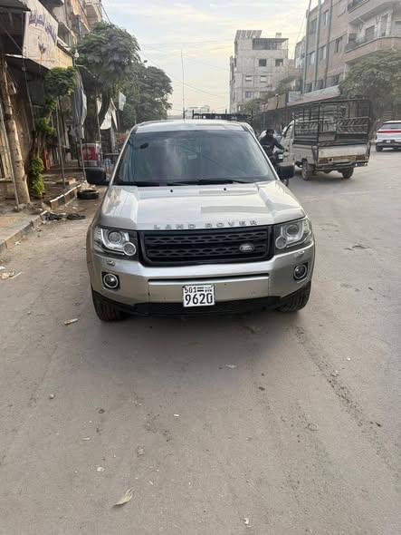 لاند روفر LR2 2014 - صورة 2