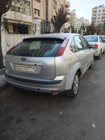فورد فوكس 2006 - صورة 4