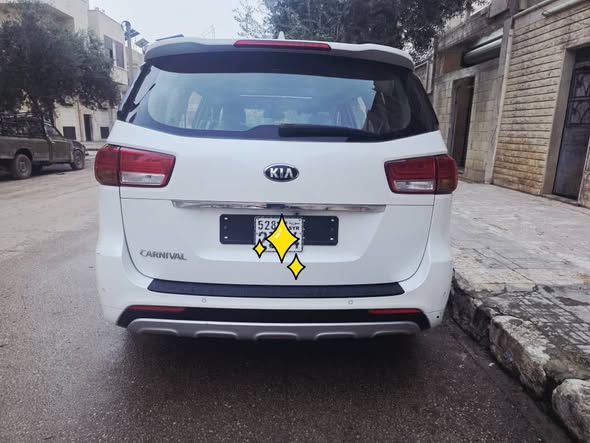 كيا كرنفال 2015 - صورة 4