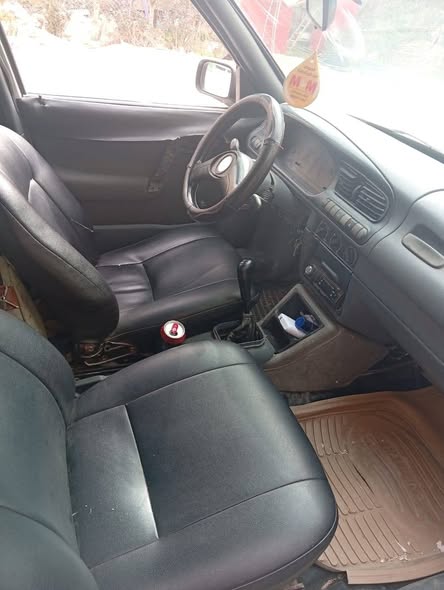 سكودا null 1996 - صورة 3