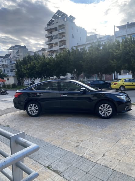 نيسان تيانا 2018 - صورة 5