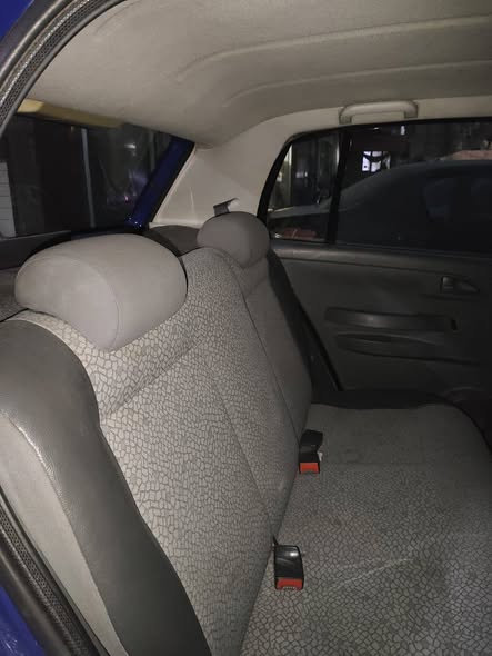 فولكس فاغن فوكس 2006 - صورة 4