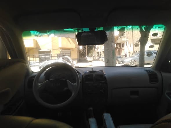 هيونداي فيرنا 2009 - صورة 2