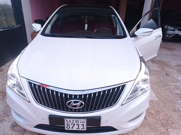 هيونداي ازيرا 2012 - صورة 2