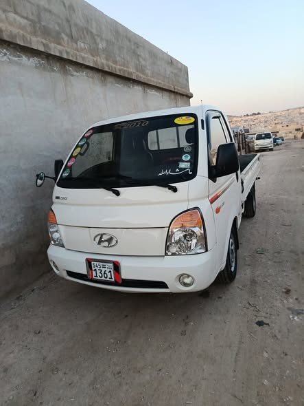 Hyundai H-100 2010 - صورة 1