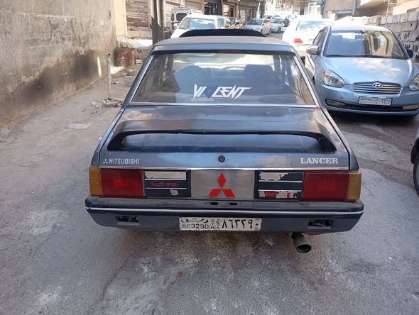 ميتسوبيشي لانسر 1983 - صورة 1
