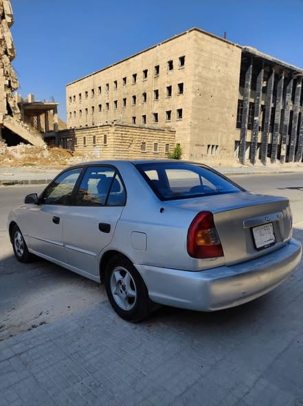 هيونداي اكسنت 2003 - صورة 1