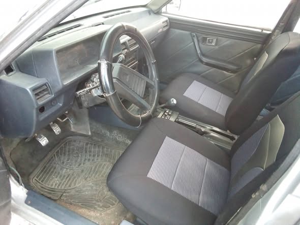 Mitsubishi Lancer 1983 - صورة 5