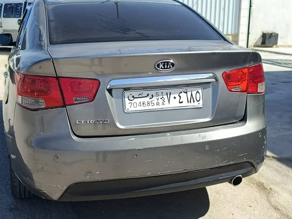 كيا فورتي 2010 - صورة 5