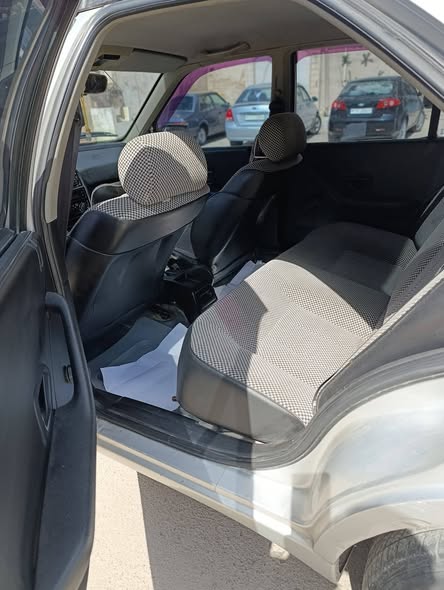 بيجو 405 2007 - صورة 2