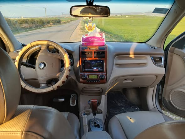 كيا سبورتاج 2005 - صورة 2