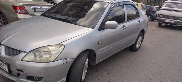 ميتسوبيشي لانسر 2005 - صورة 2