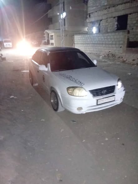 هيونداي اكسنت 2005 - صورة 2