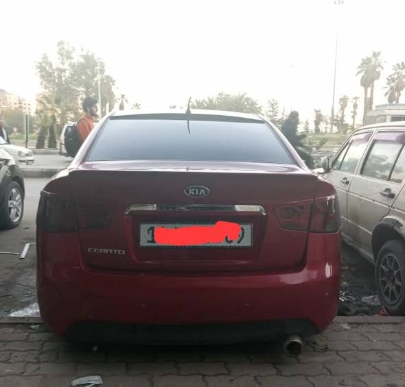 كيا فورتي 2010 - صورة 2