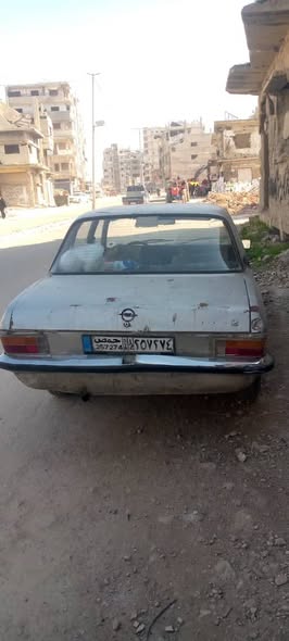 اوبل سكونا 1974 - صورة 2