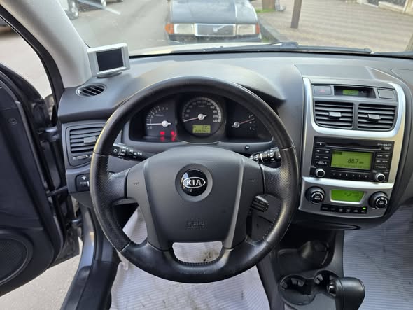 كيا سبورتاج 2009 - صورة 3