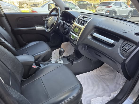 كيا سبورتاج 2009 - صورة 5