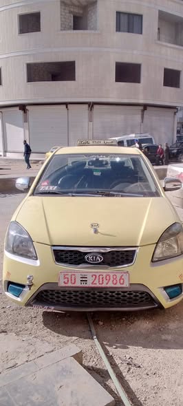 كيا ريو 2011 - صورة 1