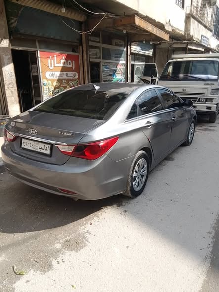 هيونداي سوناتا 2011 - صورة 1